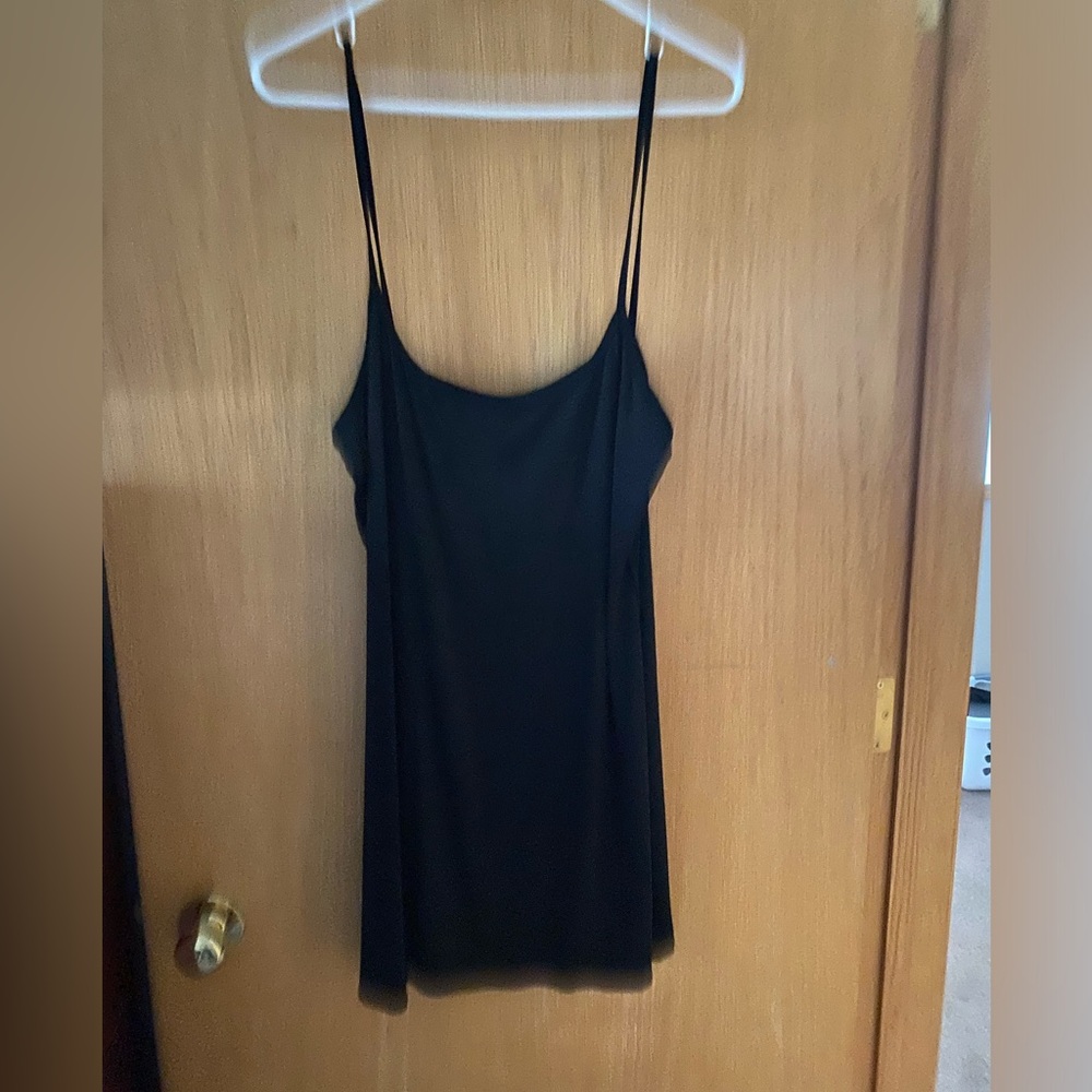 LBD. - Picture 5 of 6